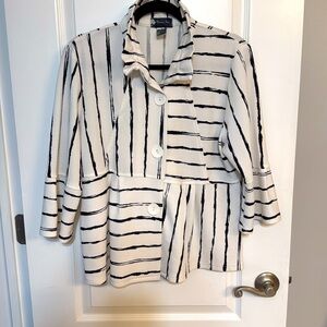 Damee Inc Women’s Wired Collar Lightweight Jacket Size M 3/4 Sleeve